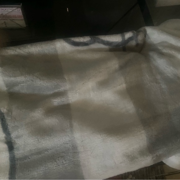 Hello Kitty Blanket - Picture 7 of 8